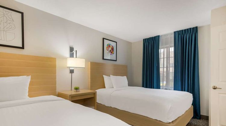 Sonesta ES Suites Charlotte Arrowood Restaurant