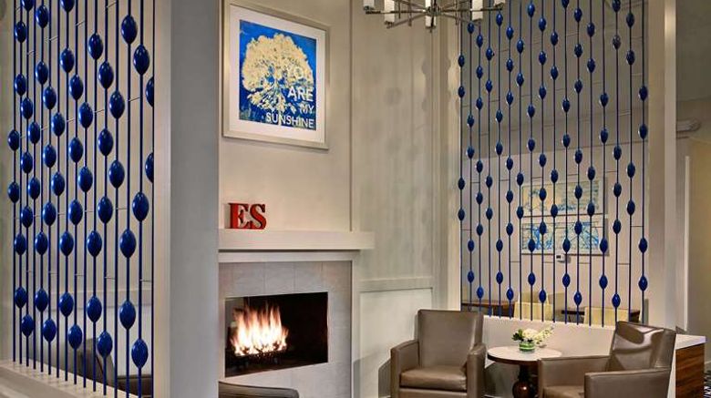 <b>Sonesta ES Suites Cincinnati Lobby</b>. Images powered by <a href="https://iceportal.shijigroup.com/" title="IcePortal" target="_blank">IcePortal</a>.