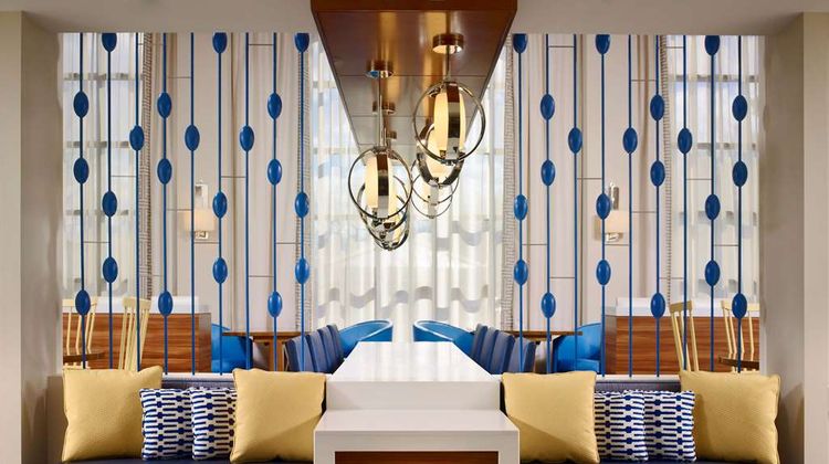 Sonesta ES Suites Auburn Hills Lobby