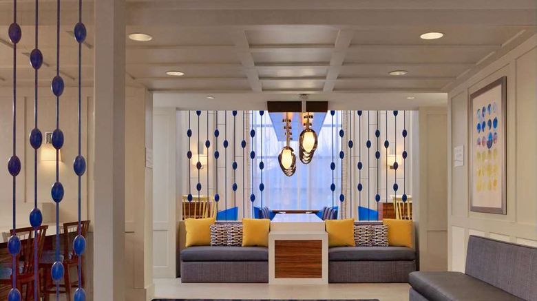 <b>Sonesta ES Suites Auburn Hills Lobby</b>. Images powered by <a href="https://iceportal.shijigroup.com/" title="IcePortal" target="_blank">IcePortal</a>.