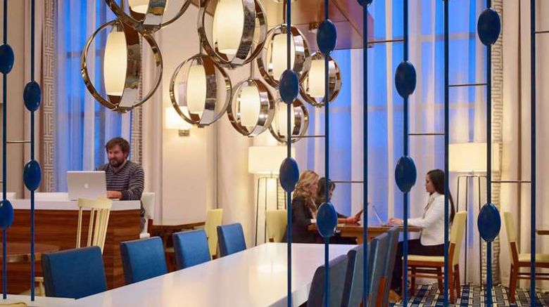 <b>Sonesta ES Suites Auburn Hills Restaurant</b>. Images powered by <a href="https://iceportal.shijigroup.com/" title="IcePortal" target="_blank">IcePortal</a>.