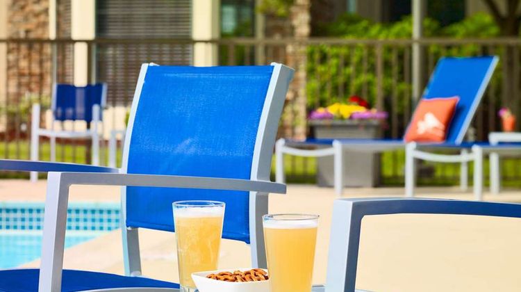 Sonesta ES Suites Auburn Hills Pool