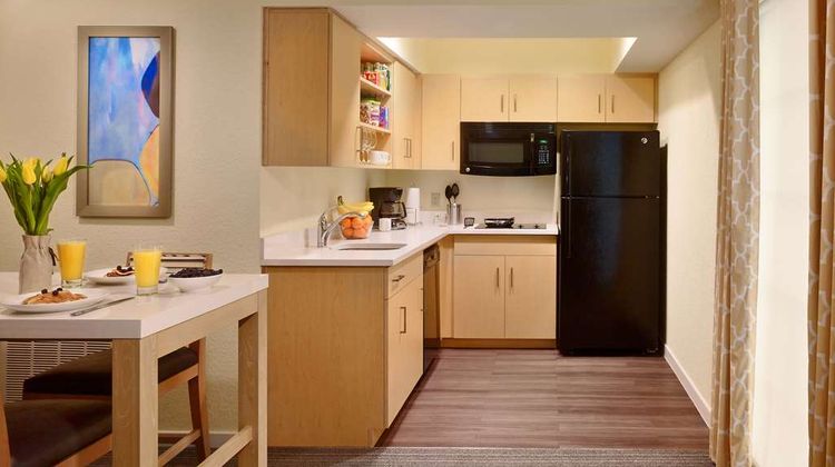 Sonesta ES Suites Somerset Suite
