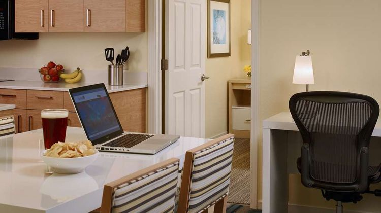 Sonesta ES Suites Chicago - Schaumburg Suite