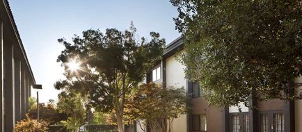 Sonesta Silicon Valley Exterior