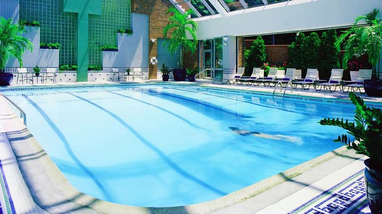 <b>The Royal Sonesta Boston Pool</b>. Images powered by <a href="https://iceportal.shijigroup.com/" title="IcePortal" target="_blank">IcePortal</a>.