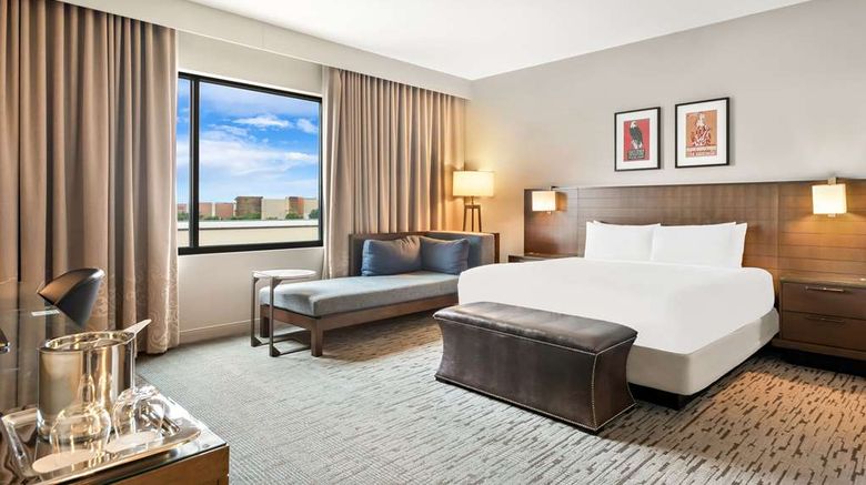 <b>Sonesta Bee Cave Austin Hill Country Room</b>. Images powered by <a href="https://iceportal.shijigroup.com/" title="IcePortal" target="_blank">IcePortal</a>.