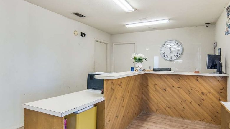 <b>Americas Best Value Inn Baird Lobby</b>. Images powered by <a href="https://iceportal.shijigroup.com/" title="IcePortal" target="_blank">IcePortal</a>.