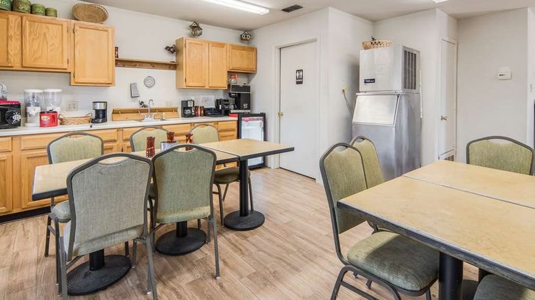 <b>Americas Best Value Inn Baird Restaurant</b>. Images powered by <a href="https://iceportal.shijigroup.com/" title="IcePortal" target="_blank">IcePortal</a>.