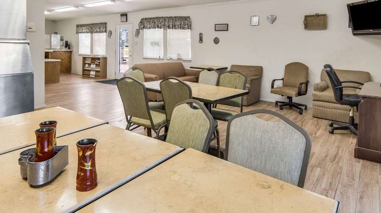 <b>Americas Best Value Inn Baird Restaurant</b>. Images powered by <a href="https://iceportal.shijigroup.com/" title="IcePortal" target="_blank">IcePortal</a>.