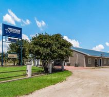 Americas Best Value Inn Baird Exterior