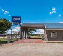 Americas Best Value Inn Baird Exterior