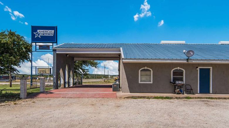 <b>Americas Best Value Inn Baird Exterior</b>. Images powered by <a href="https://iceportal.shijigroup.com/" title="IcePortal" target="_blank">IcePortal</a>.