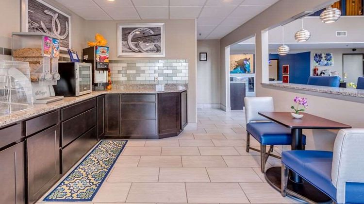 GuestHouse Inn & Suites Lexington Restaurant