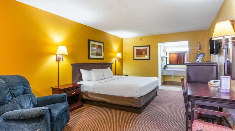 Americas Best Value Inn Elk City Room