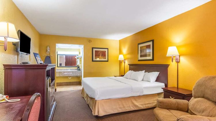 Americas Best Value Inn Elk City Room