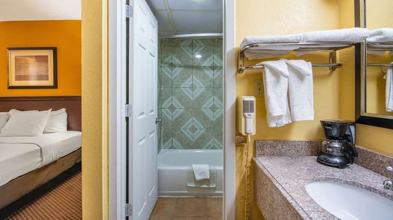 <b>Americas Best Value Inn Elk City Room</b>. Images powered by <a href="https://iceportal.shijigroup.com/" title="IcePortal" target="_blank">IcePortal</a>.