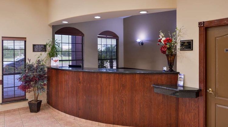 Americas Best Value Inn & Suites Lobby