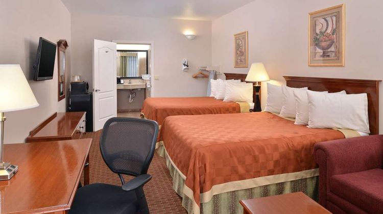 Americas Best Value Inn & Suites Room