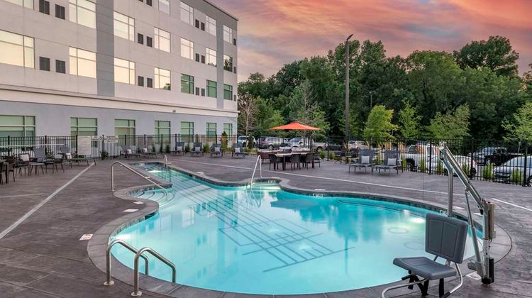 Cambria Hotel Nashville Airport Pool