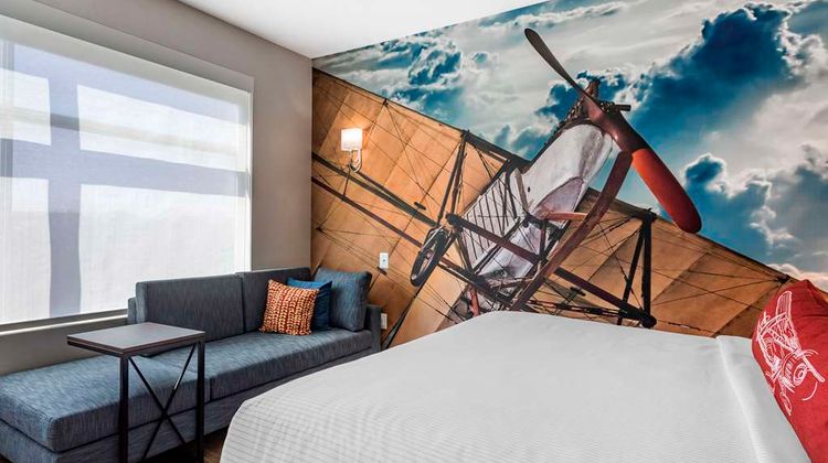 Cambria Hotel Nashville Airport Room