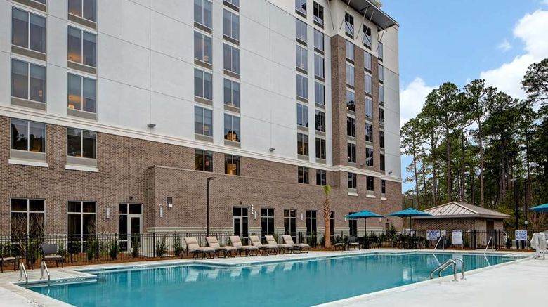 <b>Hilton Garden Inn Summerville Pool</b>. Images powered by <a href="https://iceportal.shijigroup.com/" title="IcePortal" target="_blank">IcePortal</a>.