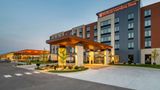 <b>Hilton Garden Inn Conference Center Exterior</b>. Images powered by <a href="https://iceportal.shijigroup.com/" title="IcePortal" target="_blank">IcePortal</a>.