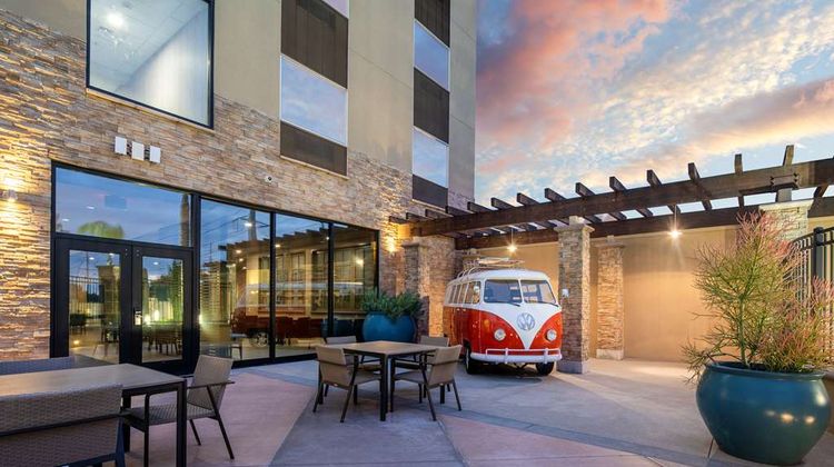 SunCoast Park Hotel-Tapestry Coll Hilton Exterior