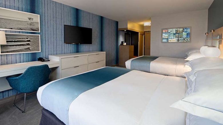 <b>SunCoast Park Hotel-Tapestry Coll Hilton Room</b>. Images powered by <a href="https://iceportal.shijigroup.com/" title="IcePortal" target="_blank">IcePortal</a>.