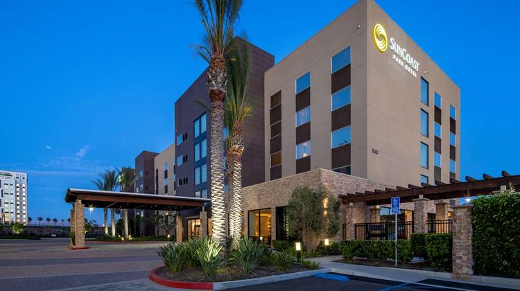 SunCoast Park Hotel-Tapestry Coll Hilton Exterior