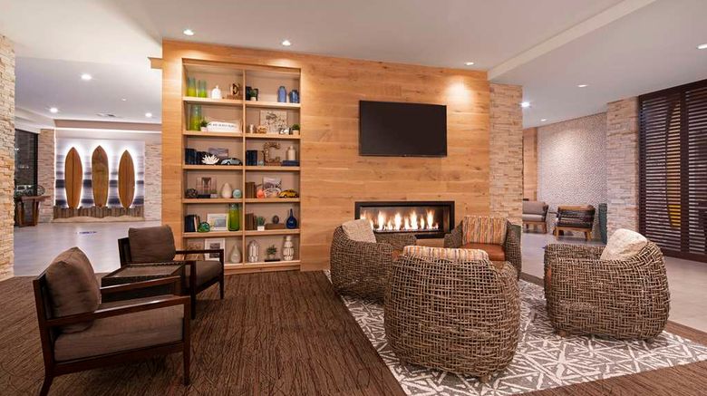 <b>SunCoast Park Hotel-Tapestry Coll Hilton Lobby</b>. Images powered by <a href="https://iceportal.shijigroup.com/" title="IcePortal" target="_blank">IcePortal</a>.