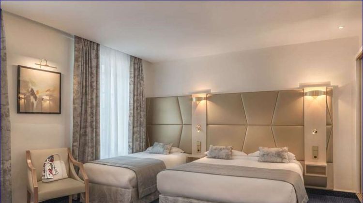 Atlantic Hotel Room