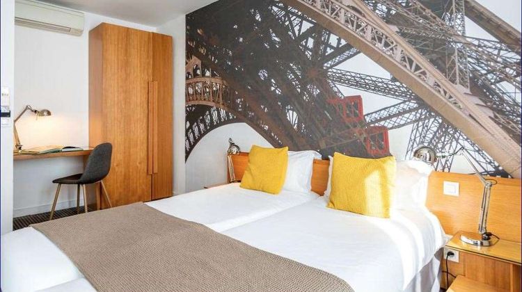 Le 20 Prieure Hotel Room