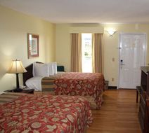 Jameson Inn Perry Room