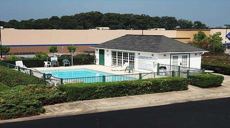 Jameson Inn Oakwodd Pool