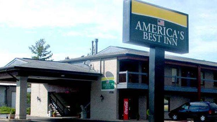 America's Best Inn & Suites Exterior