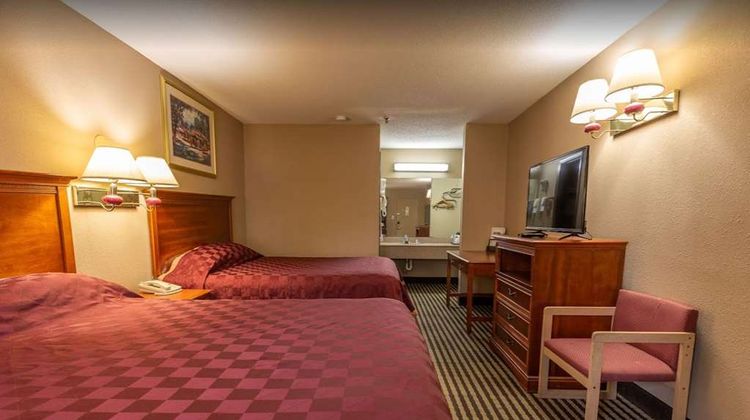 America's Best Inn & Suites Room