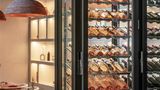 <b>Novotel Paris Porte de Versailles Restaurant</b>. Images powered by <a href="https://iceportal.shijigroup.com/" title="IcePortal" target="_blank">IcePortal</a>.