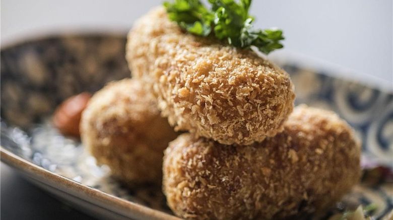<b>The Sebel Melbourne Moonee Ponds Restaurant</b>. Images powered by <a href="https://iceportal.shijigroup.com/" title="IcePortal" target="_blank">IcePortal</a>.