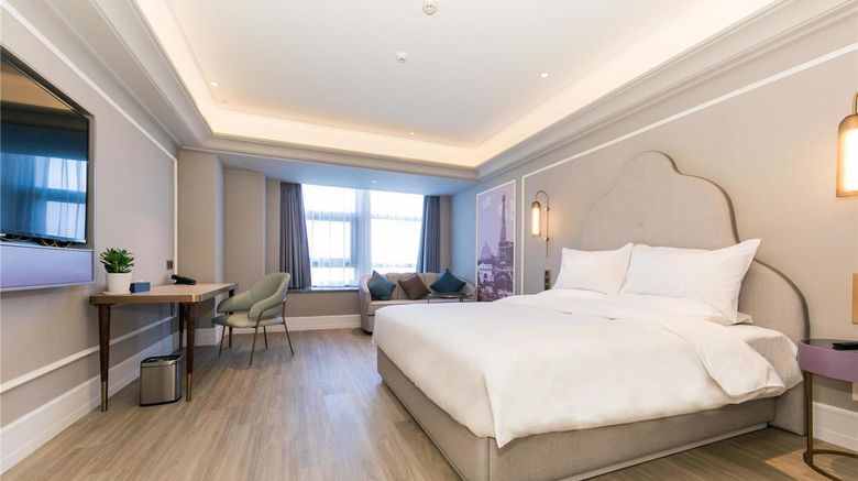 <b>Mercure Hohhot Downtown Room</b>. Images powered by <a href="https://iceportal.shijigroup.com/" title="IcePortal" target="_blank">IcePortal</a>.