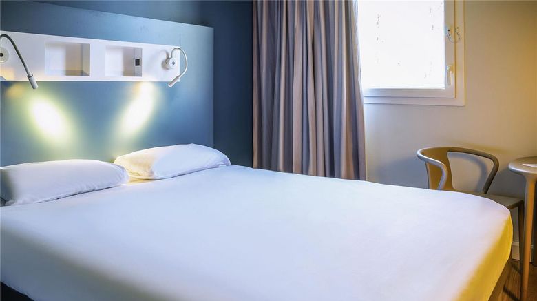 <b>Ibis Budget Parc des Expositions Room</b>. Images powered by <a href="https://iceportal.shijigroup.com/" title="IcePortal" target="_blank">IcePortal</a>.