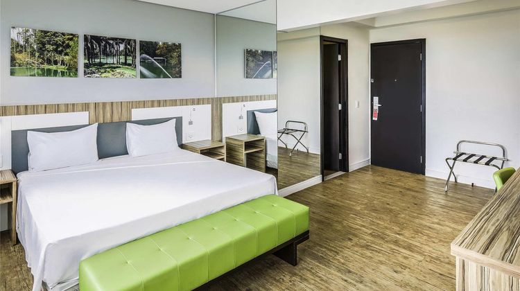 Ibis Styles Confins Airport Room