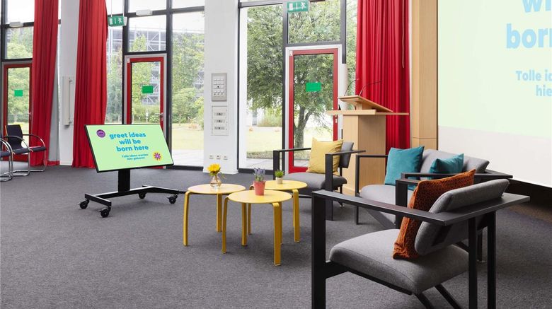 <b>Ibis Styles Darmstadt Meeting</b>. Images powered by <a href="https://iceportal.shijigroup.com/" title="IcePortal" target="_blank">IcePortal</a>.