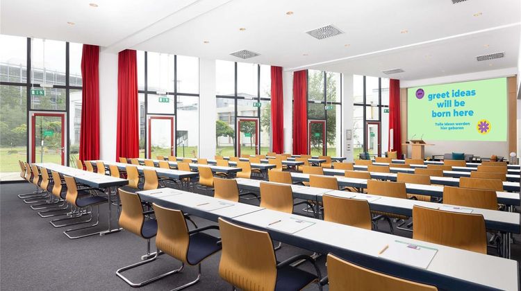 Ibis Styles Darmstadt Exterior