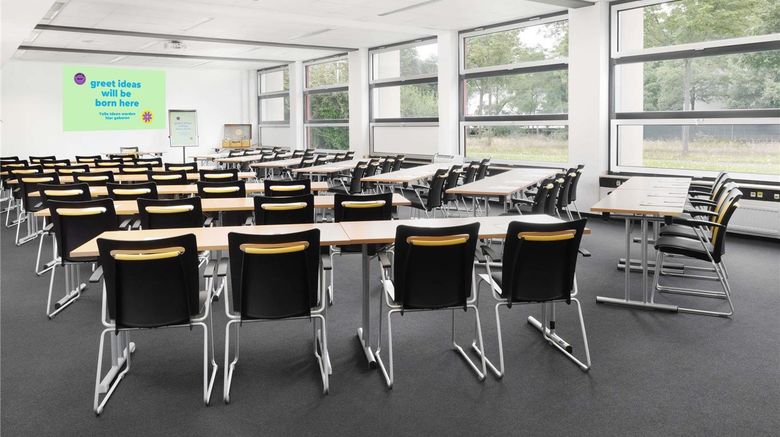 <b>Ibis Styles Darmstadt Meeting</b>. Images powered by <a href="https://iceportal.shijigroup.com/" title="IcePortal" target="_blank">IcePortal</a>.