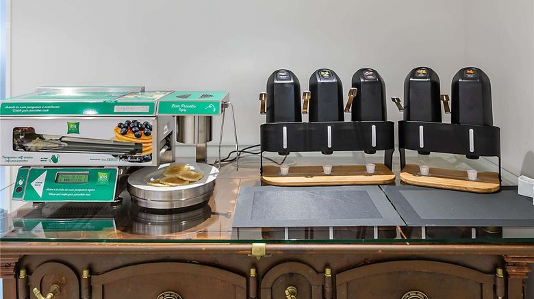 <b>Ibis Styles Chaves Hotel Restaurant</b>. Images powered by <a href="https://iceportal.shijigroup.com/" title="IcePortal" target="_blank">IcePortal</a>.
