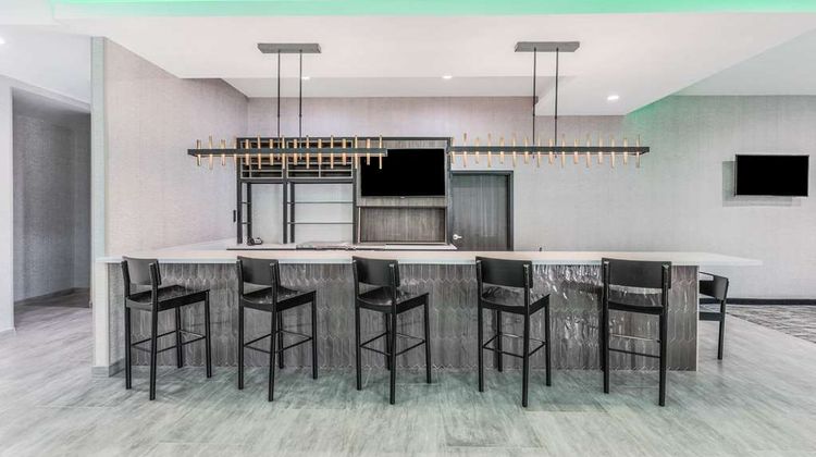 La Quinta Inn & Suites Galveston Restaurant
