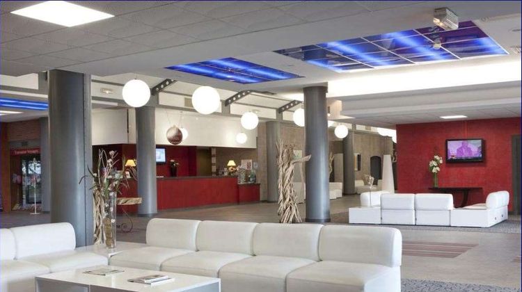 Plaza Site Du Futuroscope Hotel Lobby