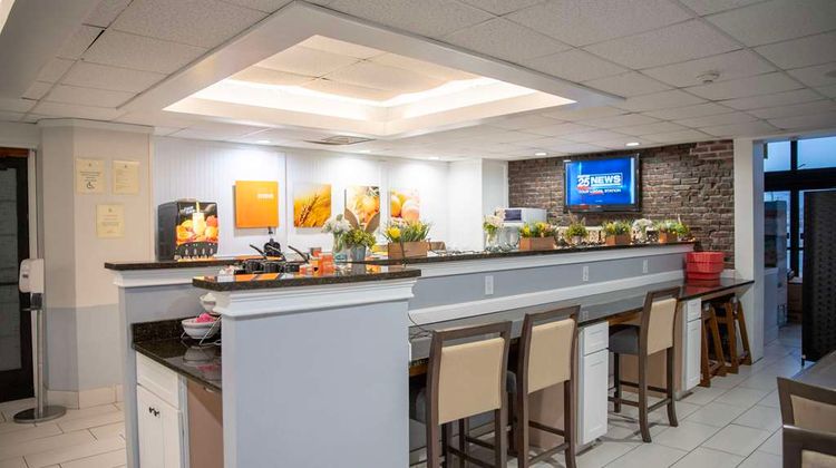 Comfort Inn Hyannis - Cape Cod Restaurant