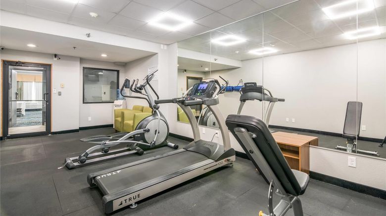<b>Quality Inn Rochester Health</b>. Images powered by <a href="https://iceportal.shijigroup.com/" title="IcePortal" target="_blank">IcePortal</a>.